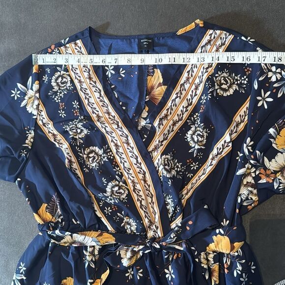 Women V-Neck Bohemian Navy Floral Print Short Summer Dress Cover Up Size XL NEW - Picture 8 of 14
